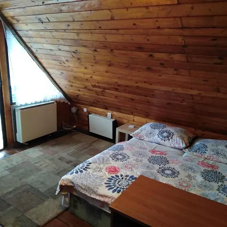 Sirovka Chalet